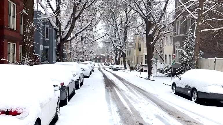 Watch: Winter storm hits Washington; at least 7 dead