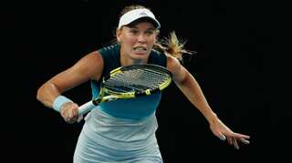 Australian Open: Caroline Wozniacki through to 2nd round with comfortable win