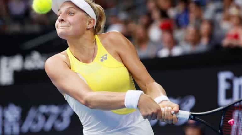 Dayana Yastremska through to next round