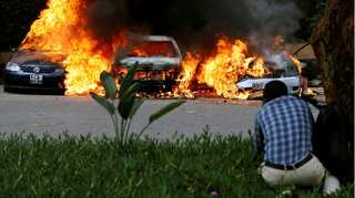Islamist gunmen storm luxury Kenya hotel, several feared dead