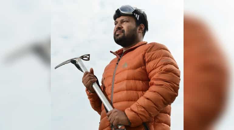 India's Satyarup Siddhanta becomes world's youngest mountaineer to climb 7 peaks, 7 volcano summits India's Satyarup Siddhanta becomes world's youngest mountaineer to climb 7 peaks, 7 volcano summits