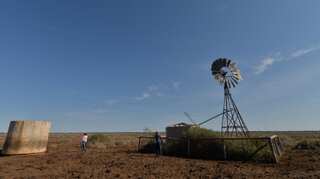 Australia sees record temperatures for fourth month in a row