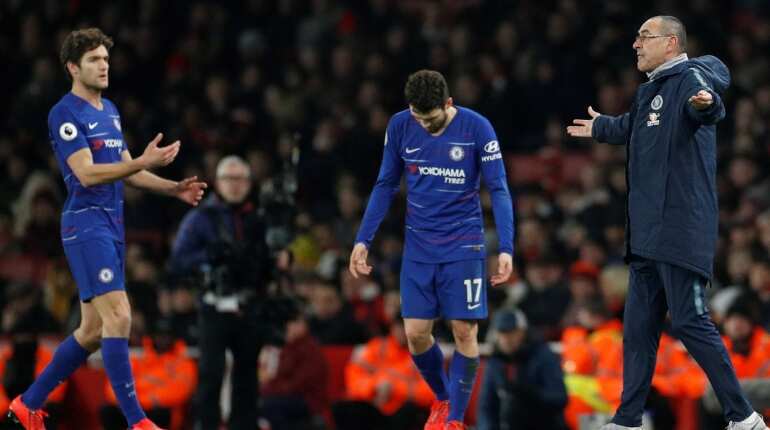 Furious Maurizio Sarri says Chelsea players lack motivation