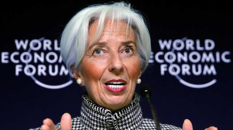 Trade tensions wan confidence among CEO's