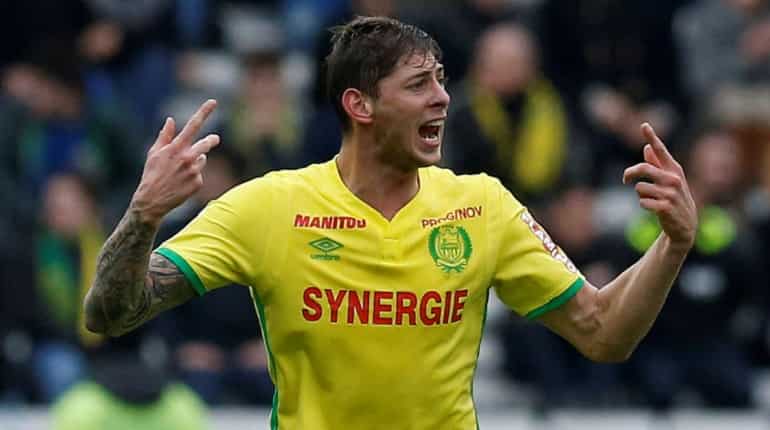 Body from wreck of Emiliano Sala plane taken to Britain