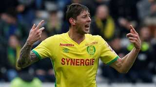 Body from wreck of Emiliano Sala plane taken to Britain