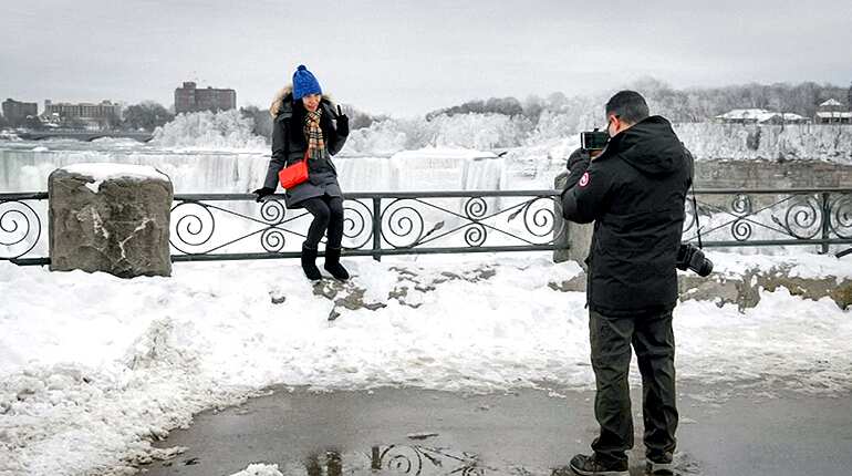 The deep freeze of Niagara Falls