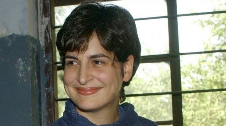 'Priyanka lao, Congress bachao'