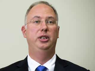 Russia says oil price war with US would be too costly