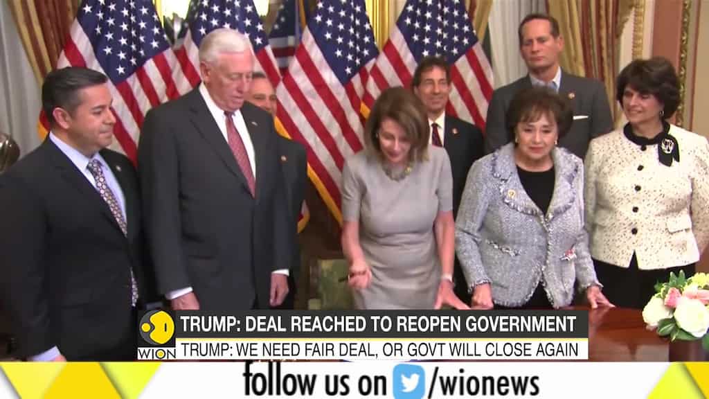 Nancy Pelosi signs bill to reopen US government