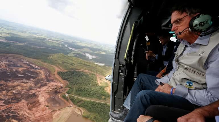 President Jair Bolsonaro comes, sees, leaves