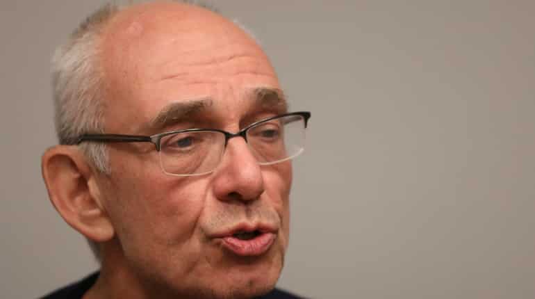 Brazil dam burst puts Vale CEO, deals and dividends under scrutiny