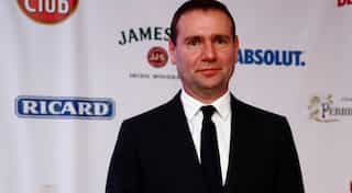 LVMH boss Bernard Arnault says has no hand in activist Elliott targeting rival Pernod Ricard