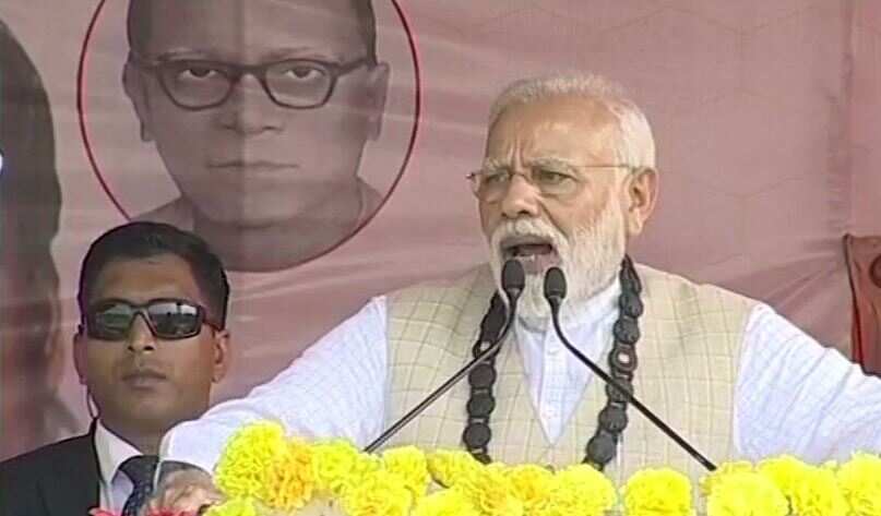 Modi roasts Mamata on her home turf, accuses TMC of orchestrating violence against BJP workers