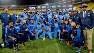 5th ODI: India beat New Zealand by 35 runs, win series 4-1