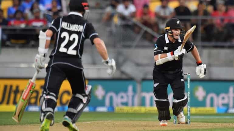 IND vs NZ, 1st T20I: New Zealand lose two quick wickets, are 169/4 after 16 overs IND vs NZ, 1st T20I: New Zealand lose two quick wickets, are 169/4 after 16 overs