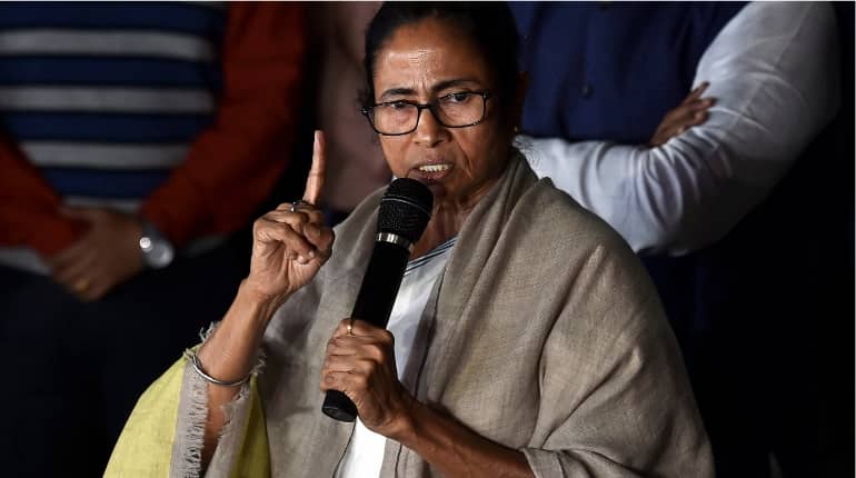 West Bengal’s chit fund scams expose fault lines in Grand Alliance, Congress, Left spar with TMC in Parliament