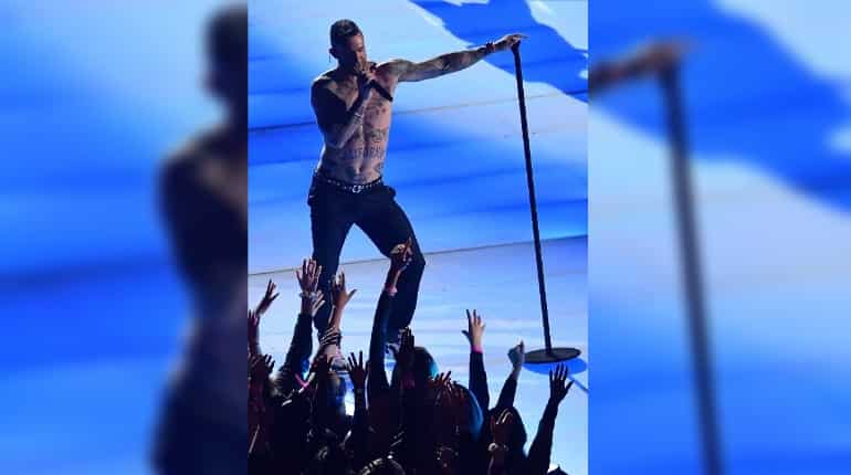 Maroon 5 at Super Bowl