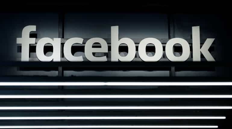 Facebook will introduce 'clear history' tool this year: CFO