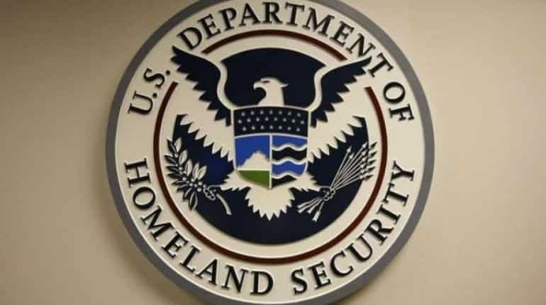 Donald Trump announces new acting US homeland security chief Donald Trump announces new acting US homeland security chief