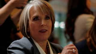 In defiance of Trump, New Mexico governor pulls National Guard troops from US-Mexico border