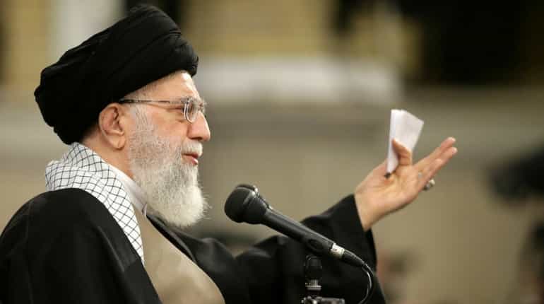 Khamenei orders Iran unrest victims treated as 'martyrs'