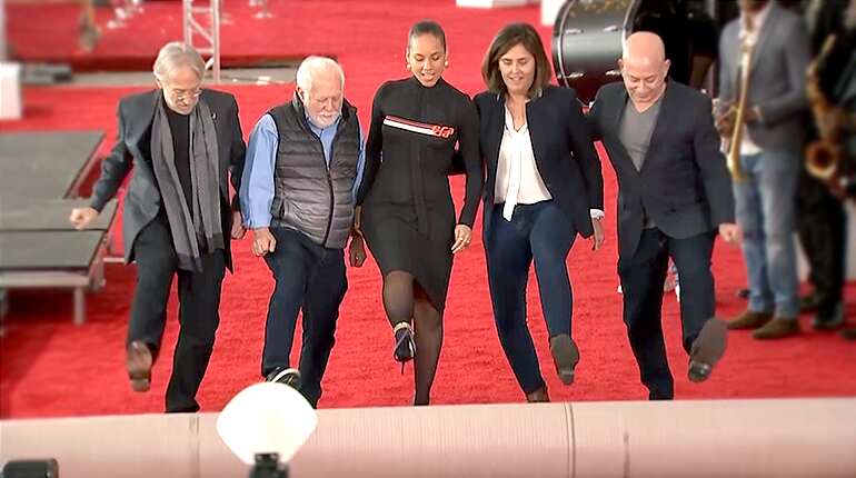 At red-carpet rollout, host Alicia Keys promises 'better and bigger' Grammy Awards
