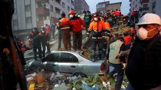 Death toll from Turkey building collapse rises to 21