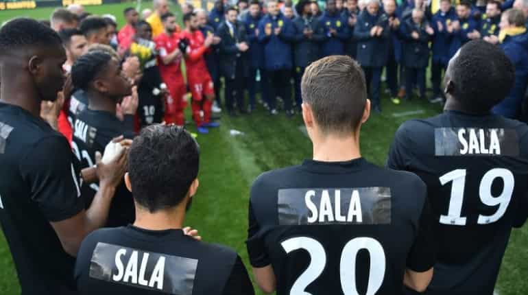 Nantes hold emotional tribute to Emiliano Sala before match Nantes hold emotional tribute to Emiliano Sala before match