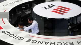 Asia markets dare to hope on trade talks, stimulus