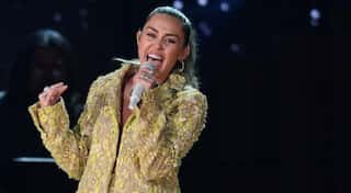 Miley Cyrus speaks out after being groped by fan, asserts the importance of consent