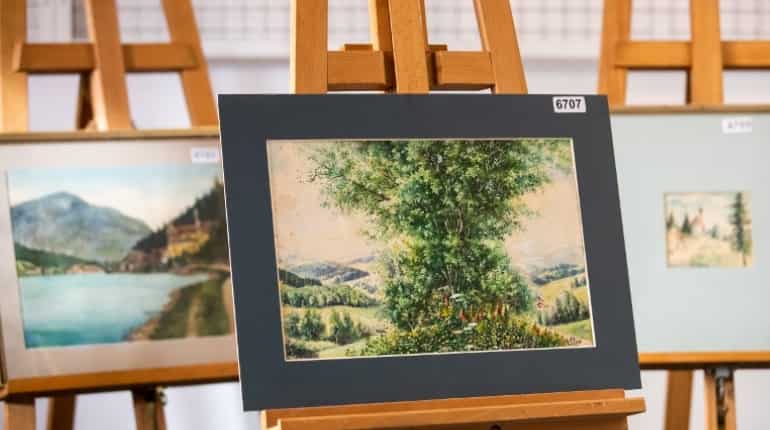 Germany: Five 'Hitler' paintings to go under hammer in Nuremberg