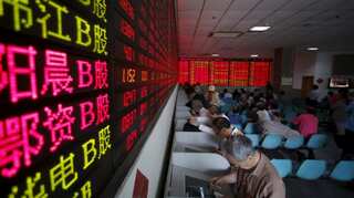 Asian shares drop on trade talks fears, weak US retail