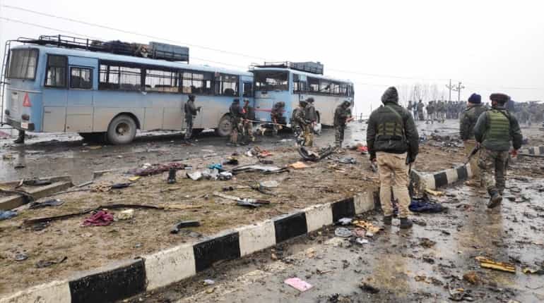 J&K: 40 CRPF jawans killed in Awantipora after JeM terrorist rams explosive-laden vehicle into their bus