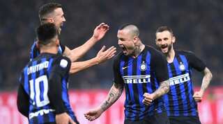 Inter Milan edge past Sampdoria as Icardi watches from stand