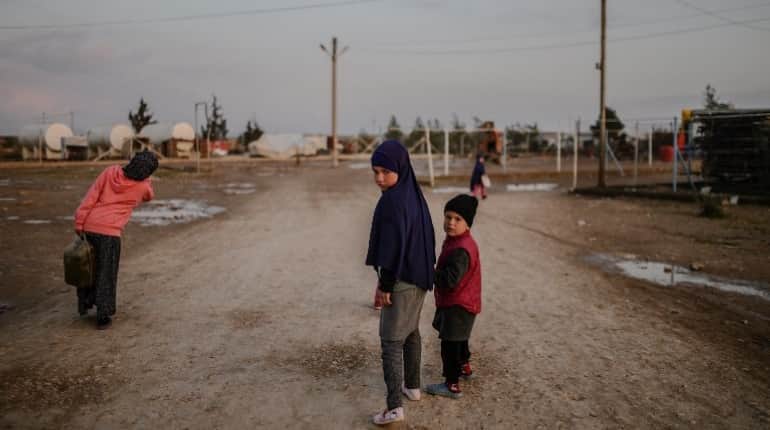 Two reasons and one disease that make peace in Syria so difficult
