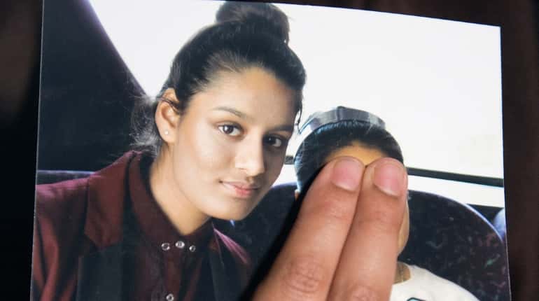 Bangladesh: Father of Islamic State teen Shamima Begum says Britain must take her back