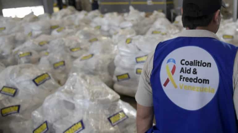 Venezuela aid from US lands in Curacao