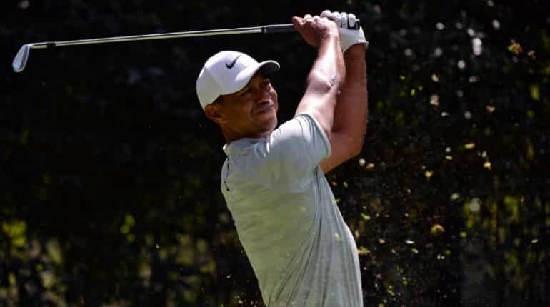 Tiger Woods hits career low with putting woes on consecutive holes in Mexico Tiger Woods hits career low with putting woes on consecutive holes in Mexico