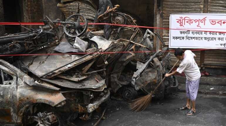Bangladesh crackdown after deadly Dhaka inferno