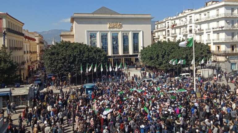 Algeria: First corruption trial for ex-PMs, tycoons opened Algeria: First corruption trial for ex-PMs, tycoons opened