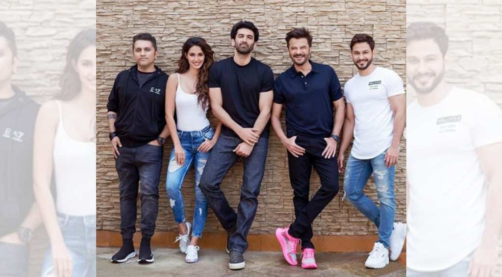 Mohit Suri gets together an ensemble cast for his next 'Malang', see first pics