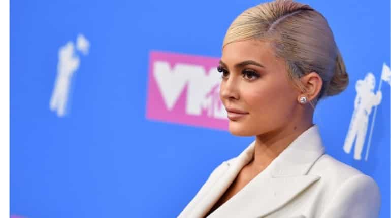 Kylie debuted her cosmetics online in 2015