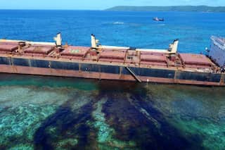 Australia blames firms for slow response to Solomons oil spill