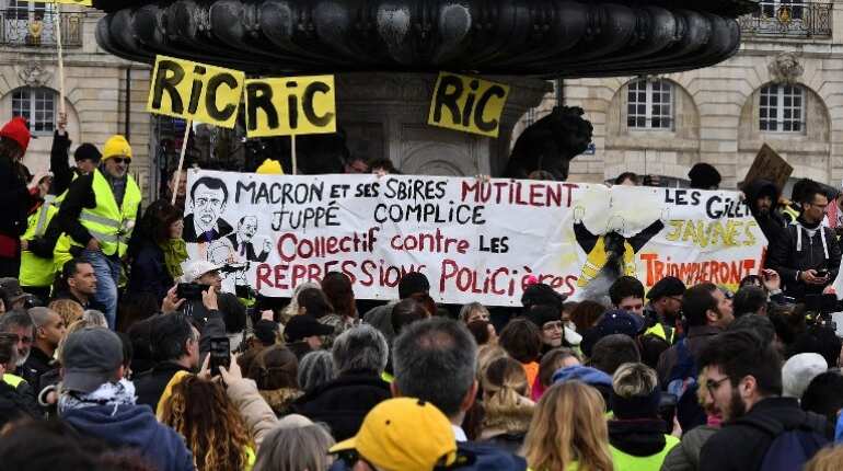 Numbers down for France's 'Yellow vest' protests Numbers down for France's 'Yellow vest' protests