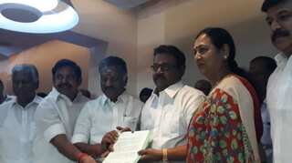 AIADMK finalises Lok Sabha poll deal with DMDK, allots 4 seats