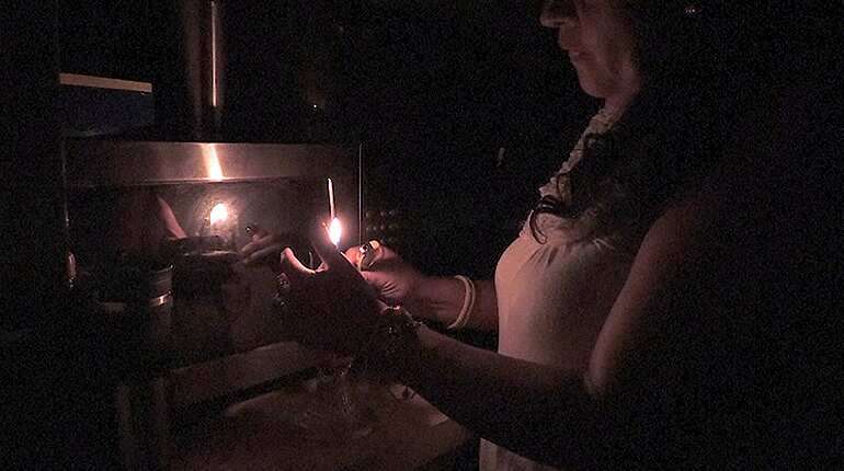 Venezuelan family struggles to survive during power outages