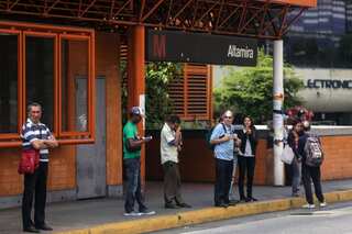 Most people back to work as electricity supply restored in Venezuela