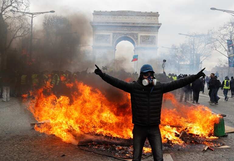 Paris police chief sacked after Champs-Elysees rioting