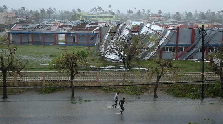 Death toll at 294 in Mozambique after Cyclone Idai